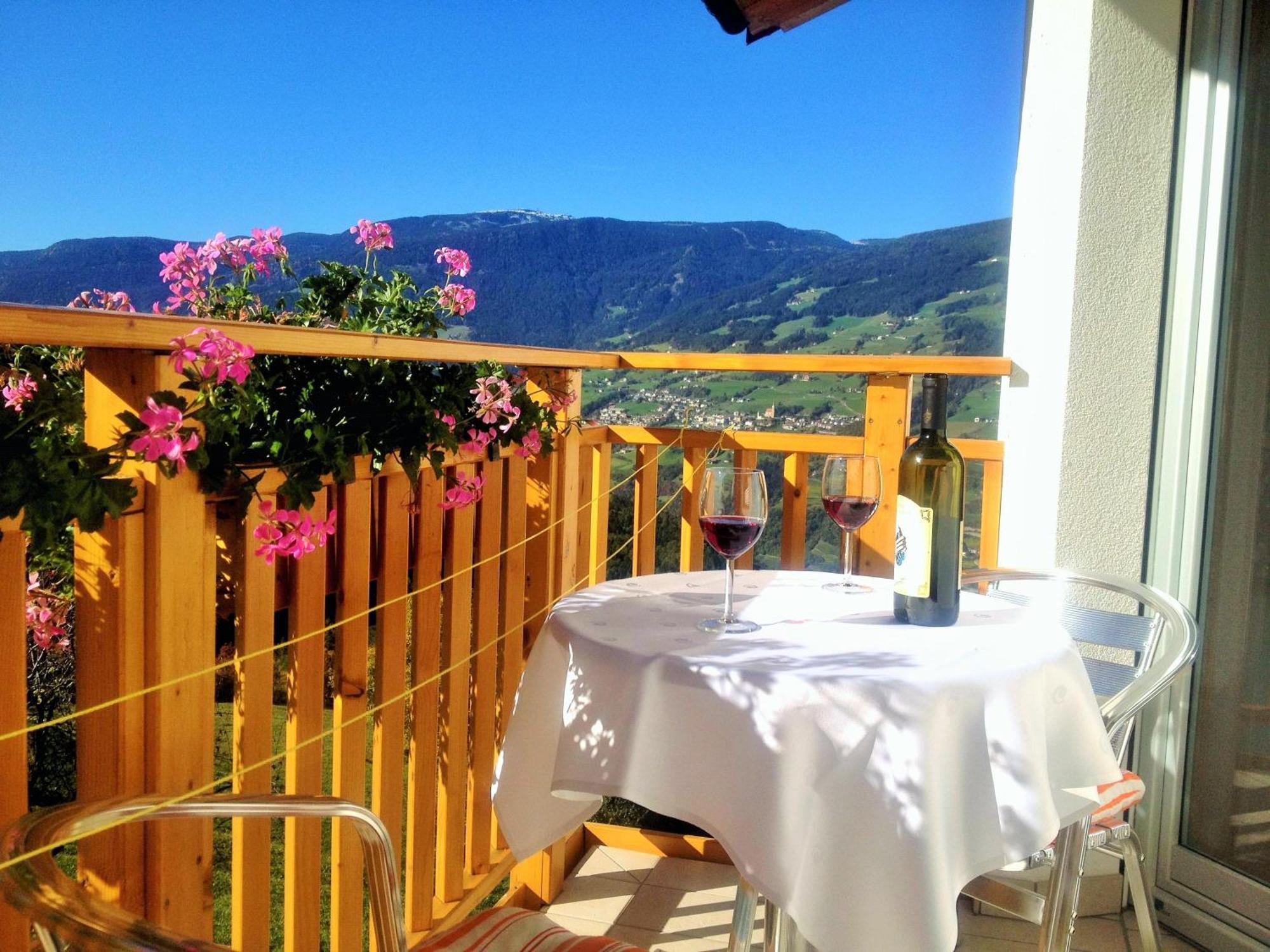 Agriturismo Ferienhof Gschloier (Adults Only) Laion Exterior photo
